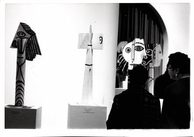 1968 Photography People at a Pablo Picasso Exhibition