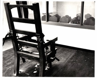 1986 Photo Florida State Prison Electric Chair