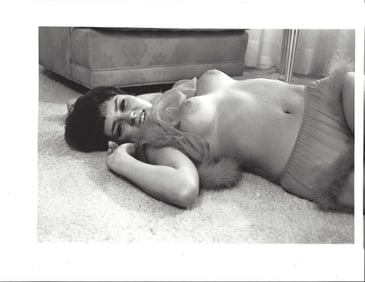 Vintage 1960's Sweet n sassy Art Posed Model.