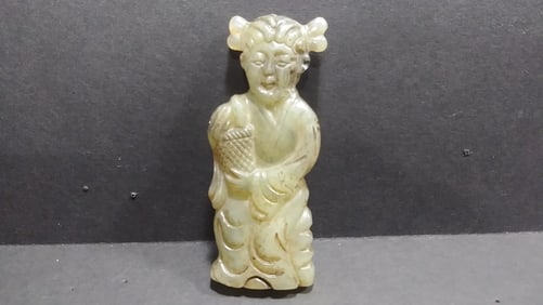 Antique Chinese Carved Natural Jade Beauty