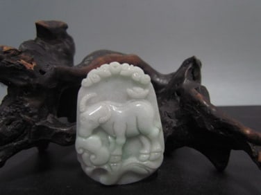 AAA Chinese Hand-carved Jadeite Jade Pendant Cattle