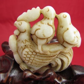 Antique Natural Hand Carved Jade Three chicken jade pen