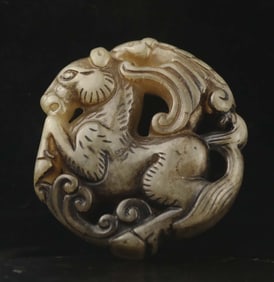 Old Natural Jade Hand-Carved Jade Hand Carved statue of Horse. Master Carved