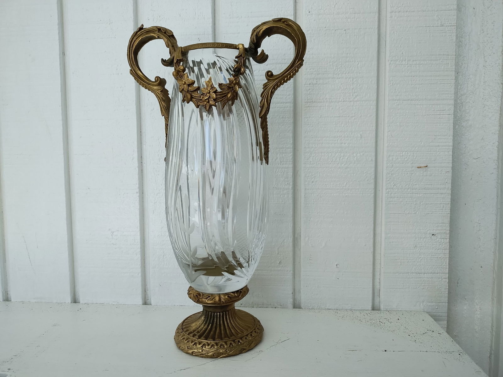 Large Crystal Faceted Vase Looped Handles (1 of 5)