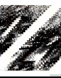 Original Vintage B&W Artistic Effects Photography: Original Vintage B&W Artistic Effects Photography. Approx Size: 14 x 11 inches. Photo may have bent corners. Please look at the photos carefully. Good Condition See Photos. We pack & Ship for you. We