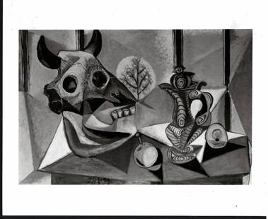 1986 Press Pablo Picasso painting, Bulls Skull, Fruit P: 1986 Press Pablo Picasso painting, Bulls Skull, Fruit Pitcher Photo size:10 x 8 inches Provenance: New York-Based Photography Collector & Curator -Collection of Rare Photographs. Photo may have