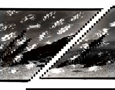 Original Vintage B&W Artistic Effects Photography: Original Vintage B&W Artistic Effects Photography. Approx Size: 14 x 11 inches. Photo may have bent corners. Please look at the photos carefully. Good Condition See Photos. We pack & Ship for you. We