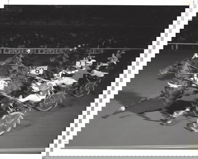 1974 Harness Racing Photo Horse "Surefire Hanover" Wolverine Raceway MI: 1974 Harness Racing Photo Horse "Surefire Hanover" Wolverine Raceway MI.Collection of Rare and Vintage PhotographsApprox Size: 8 x 10 inches. Photo may have bent corners, damaged corner and stripes. T