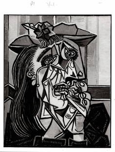 Pablo Picasso Photography  - Weeping Woman -The Tate Gallery: Pablo Picasso Photography - Weeping Woman -The Tate Gallery - Weeping Woman - SIZE: 8 1/2 x 6 1/2 inches. Please see Front and back of the image:Photo may have bent corners and damaged, May have marks