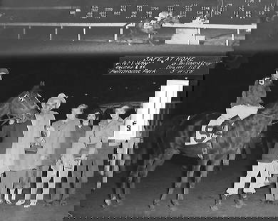 Winner Horse Racing Track 1950s And 60s.: B&W Winner Horse Racing Track 1950s And 60s. Photography. Print Size: 8 x 10 Inches.May have Wrinkling-edge wear-stains-creases Ã‚Â—- See photos for condition, Due to the difference in monitor s