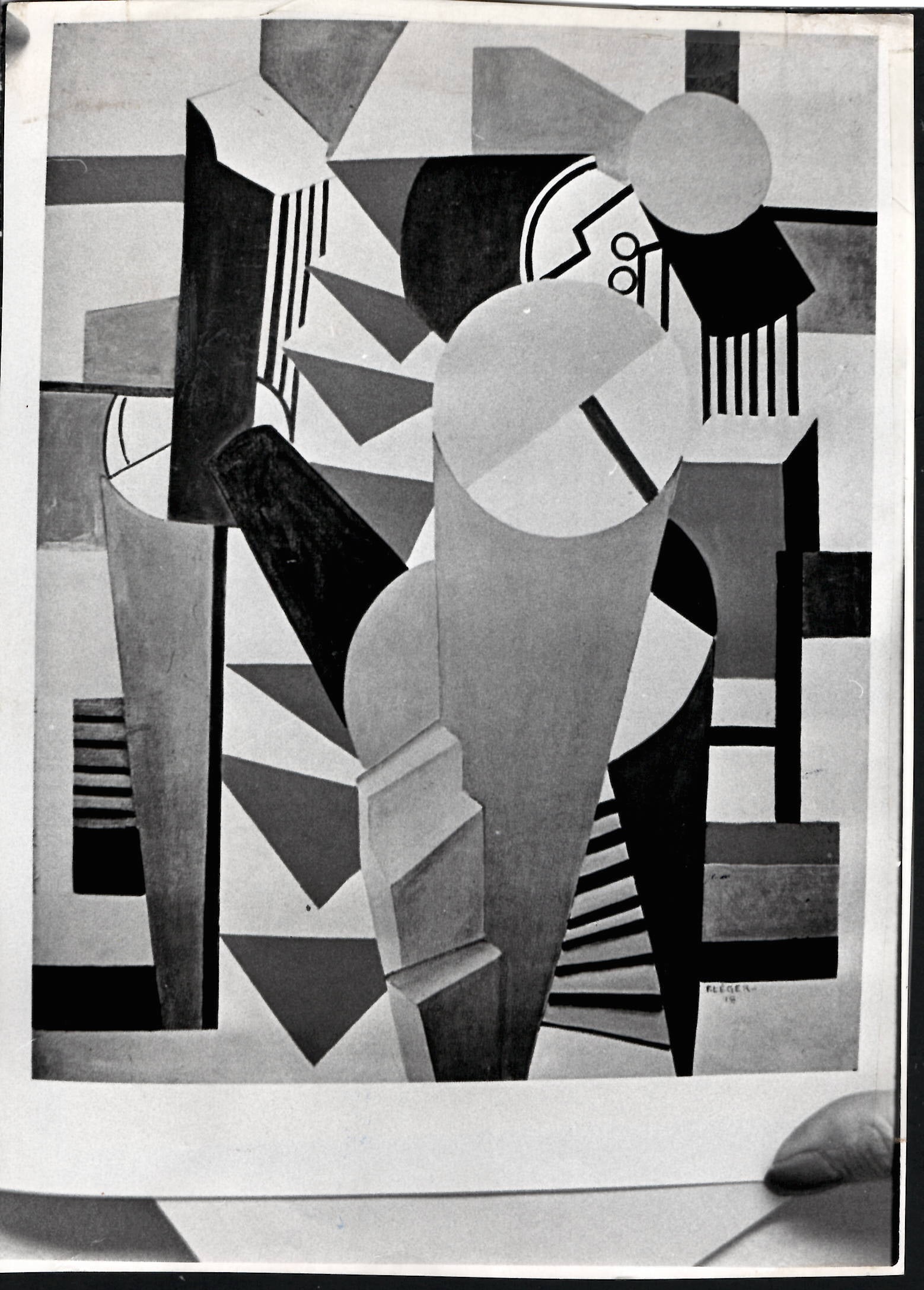 1973 Photo Joseph Fernand Henri Leger French Pain: 1973 Photo Joseph Fernand Henri Leger French Painter Sculptor Filmmaker Photo size:10 x 8 inches Provenance: New York-Based Photography Collector & Curator -Collection of Rare Photographs. Photo may h