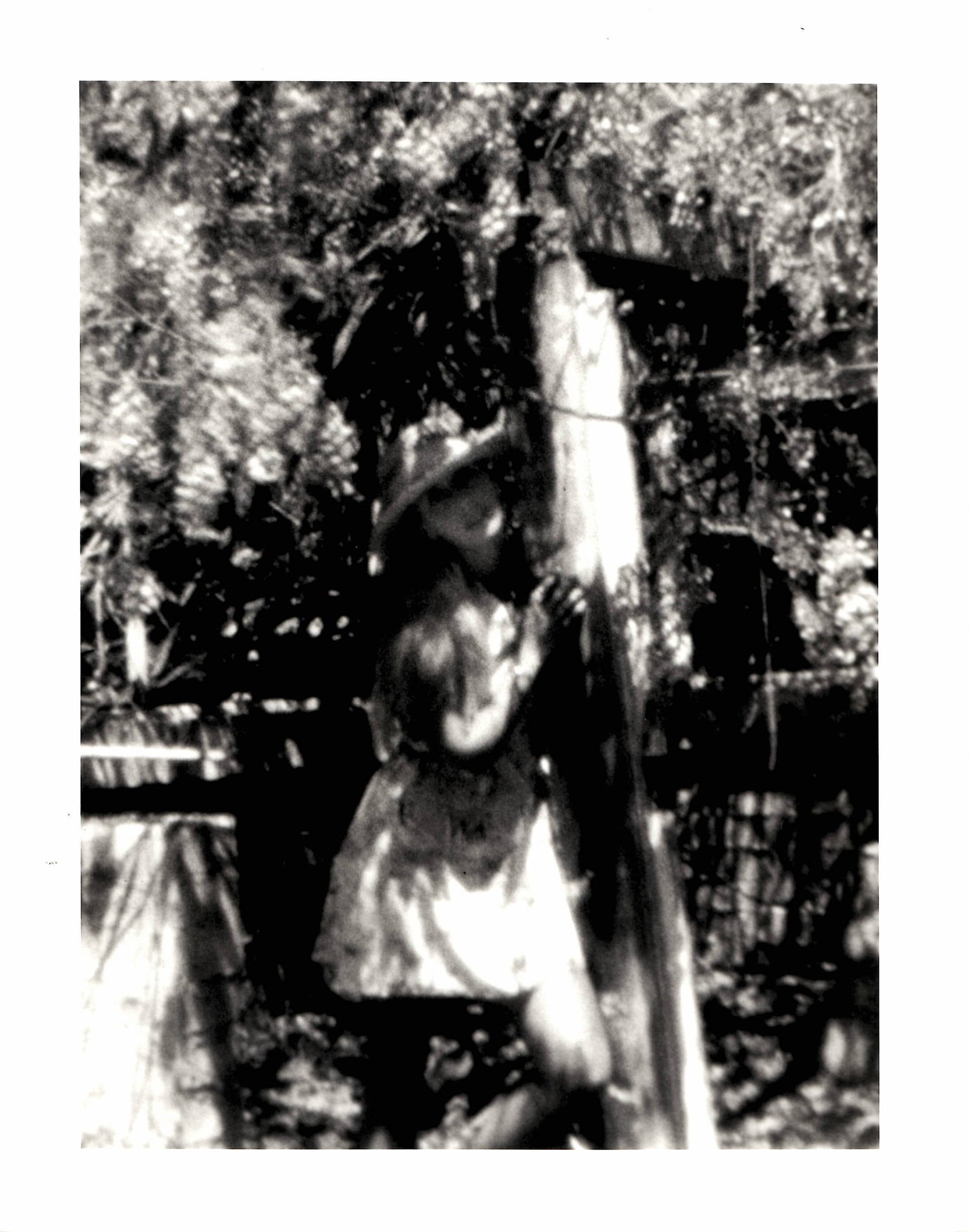 Original Vintage B&W Artistic Effects Photography: Original Vintage B&W Artistic Effects Photography. Approx Size: 14 x 11 inches. Photo may have bent corners. Please look at the photos carefully. Good Condition See Photos. We pack & Ship for you. We