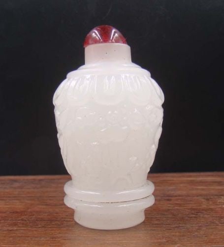 White Snuff Bottles. Approx Size: 68 x 42 mm (1 of 3)