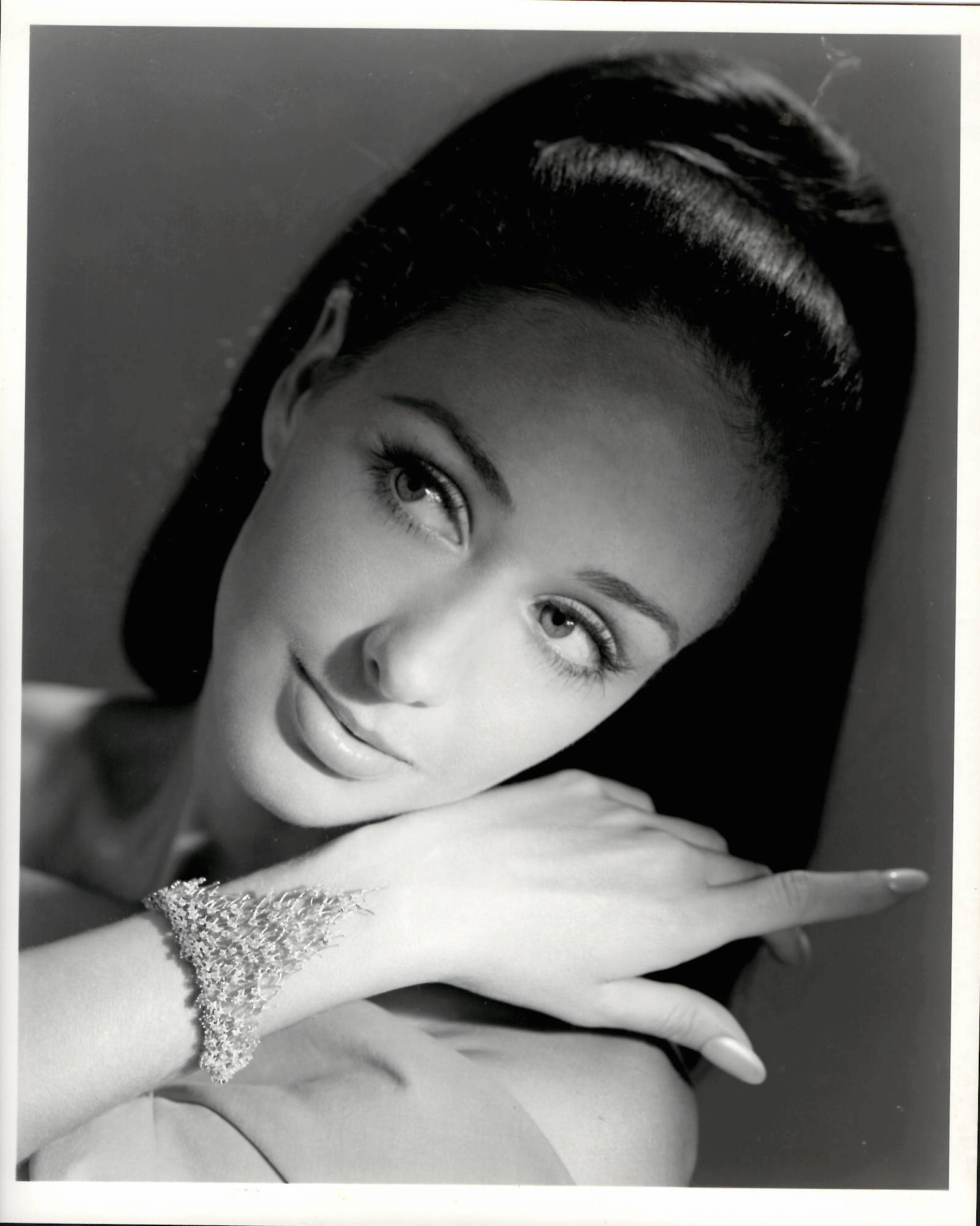 Rare Avant Garde Experimental Photography: Abstract B&W Avant Garde Experimental Photography. Print Size: 8 x 10 Inches.May have Wrinkling-edge wear-stains-creases Ã‚Â—- See photos for condition, Due to the difference in monitor settings