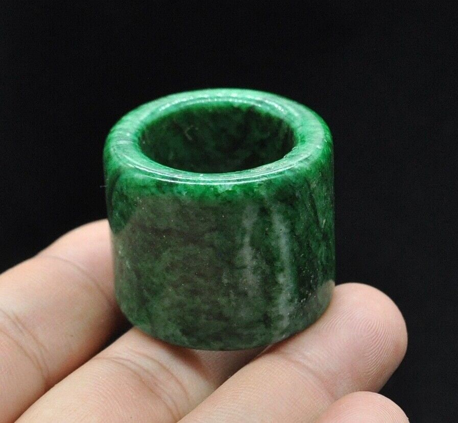 Green Natural Jade Hand-Carved Ring: Green Natural Jade Hand-Carved Ring. Approx Size: 23 MM - 37.7 gms Pictures are as accurate as possible, however color may look different on each monitor.Good Condition. See photo. We pack & Ship for