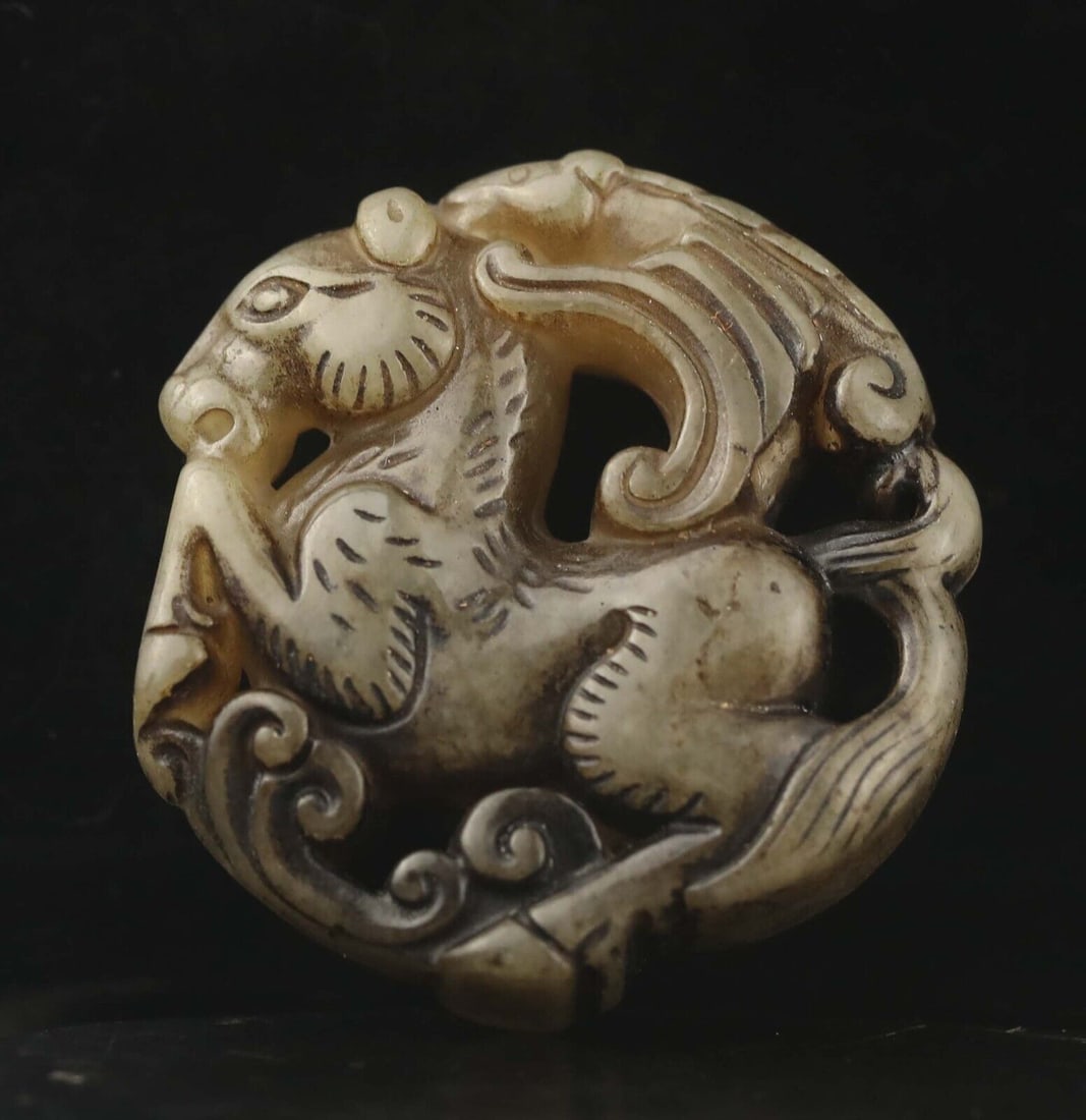 Old Natural Jade Hand-Carved Jade Hand Carved statue of Horse. Master Carved (1 of 2)