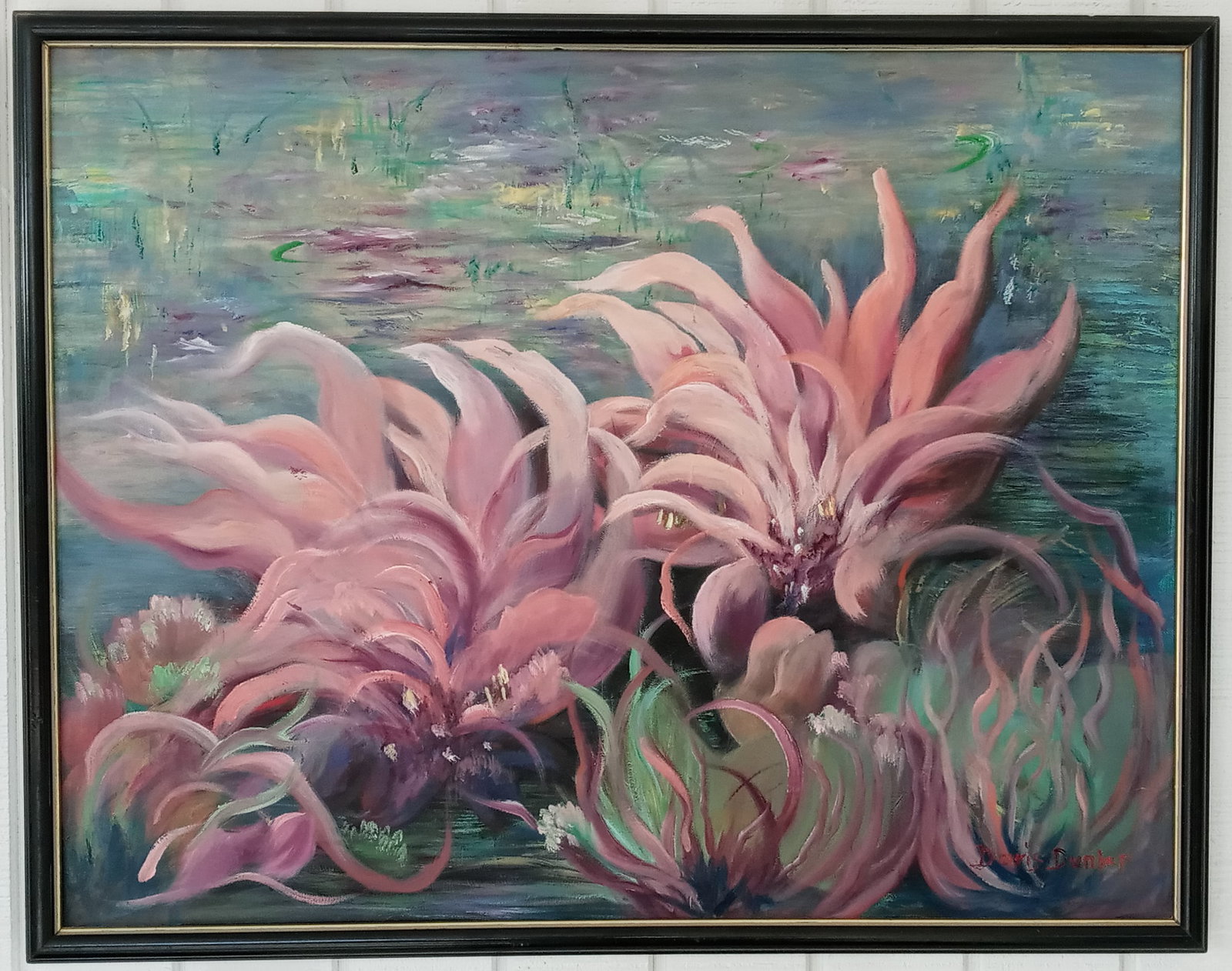 Signed Doris Dunlop Flower Modern Painting: Signed Doris Dunlop Flower Modern Painting. - Framed. Painting Size: 28 x 22 inches. Frame Size: 29 x 23 x 1 inches. SEE PHOTOS.Mixed Medium on Canvas. Wood Frame - Frame may have scratches and marks 