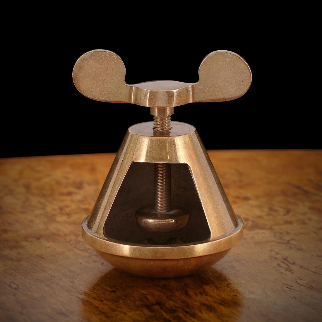 Bertel Gardberg: Lovely nutcracker designed by Bertel Gardberg for Boda Sweden.. Brass. Height: 9,5cm. Boda Gardberg.