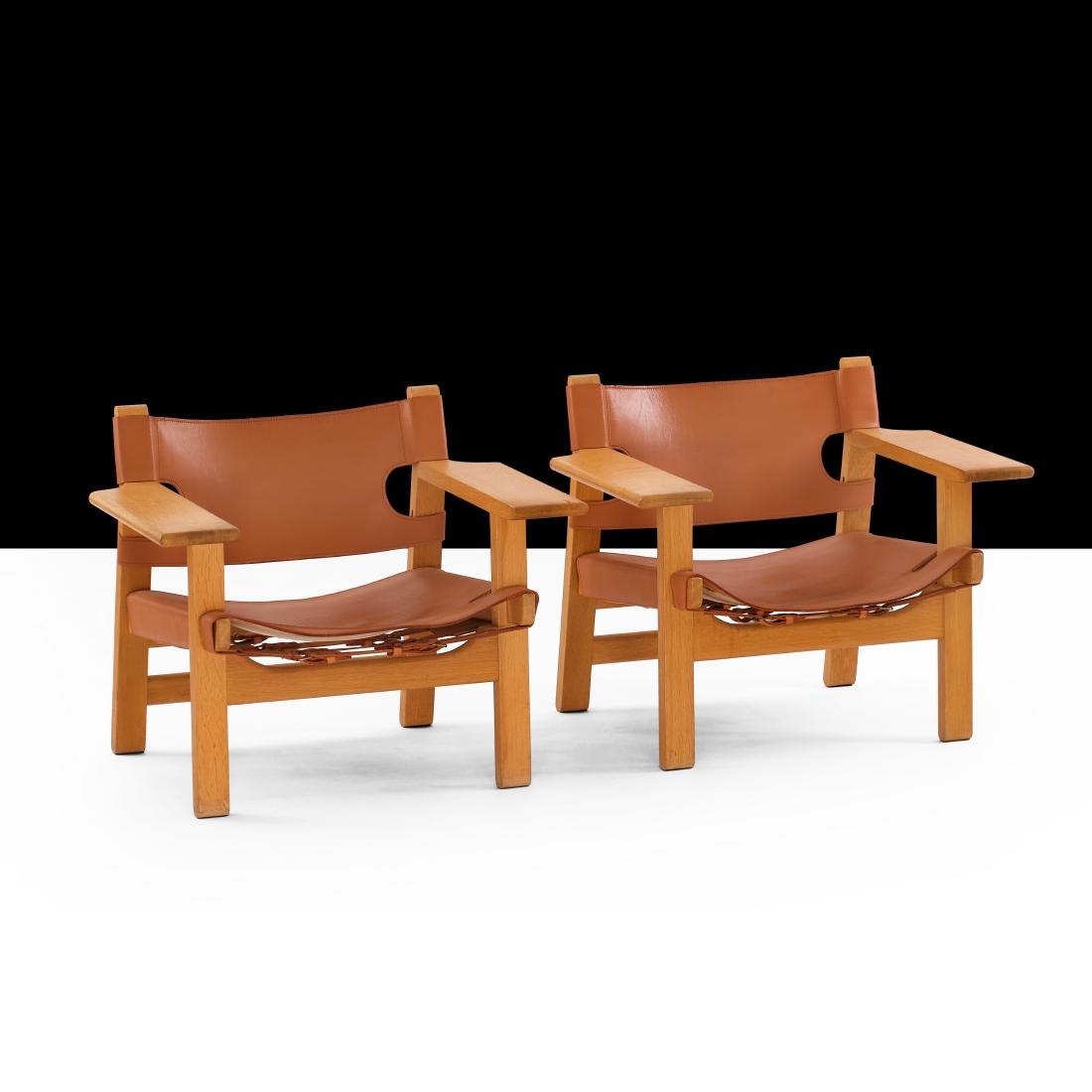 Borge Mogensen: Rare pair of Spanish chairs designed by Borge Morgensen for Fredericia.. Oak, leather. Height: Width: . Signed: -
