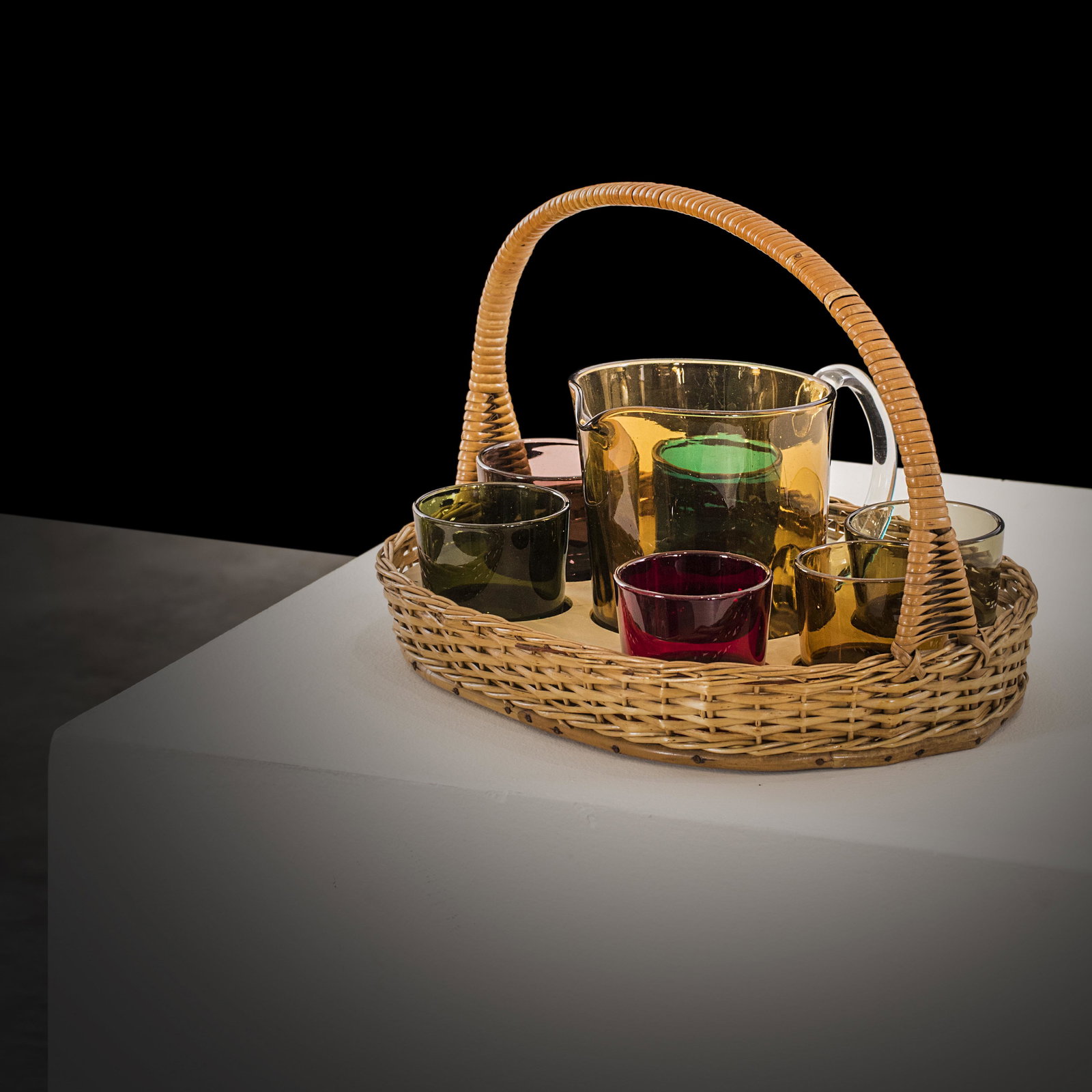 Kaj Franck: Juice set jug and 5 pcs glasses designed by Kaj Franck. , Nice condition, Glass, rattan, ,