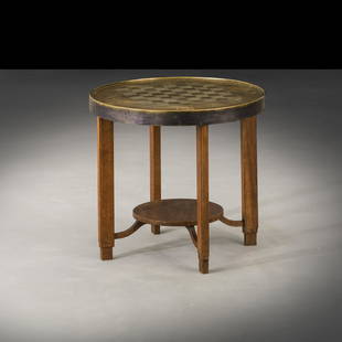 Eliel Saarinen: Beautiful chess table designed by Eliel Saarinen., Height: 65cm, diameter: 70cm, Signed: