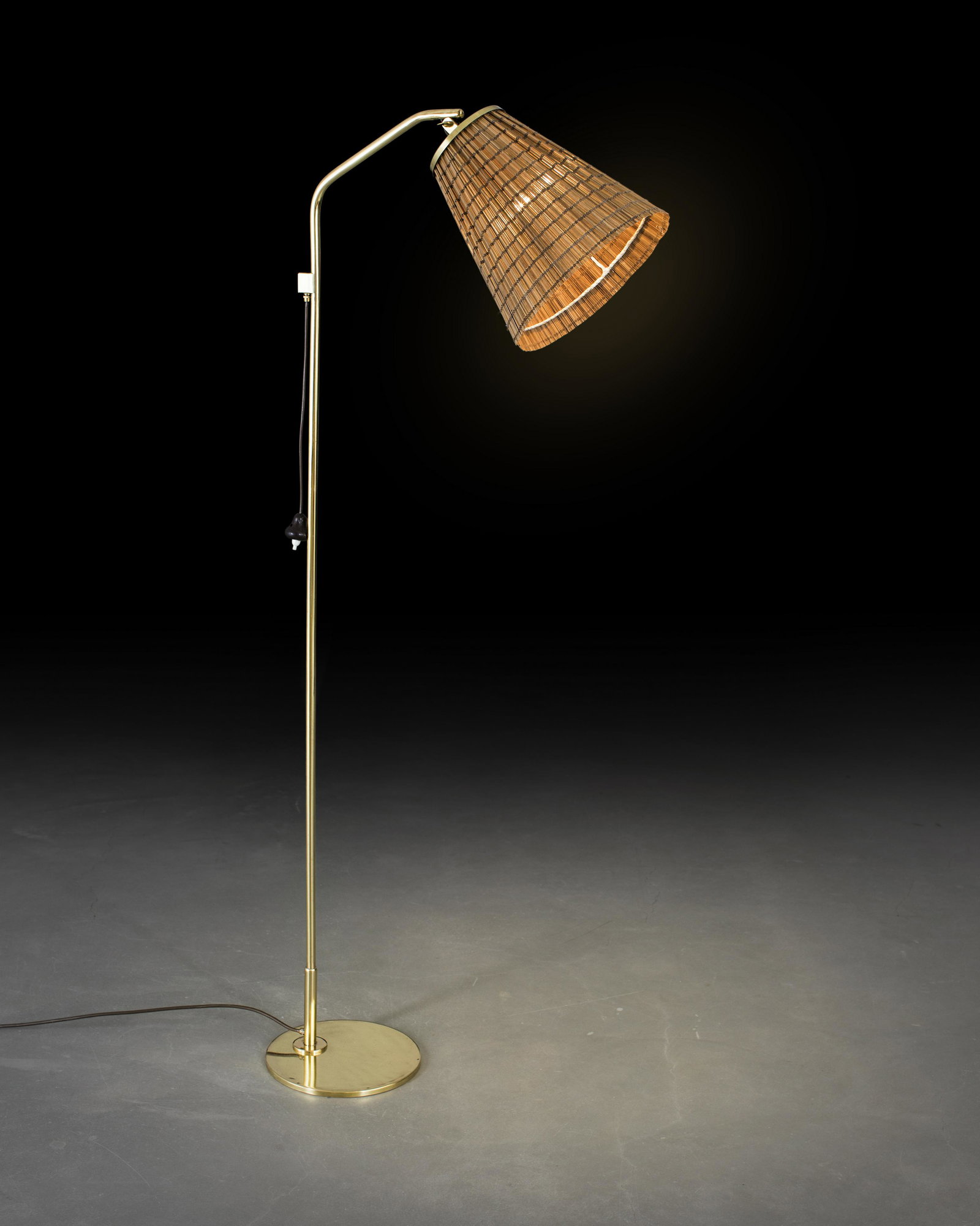 Paavo Tynell: A "9613" floor lamp with wood stripe shade, designed by Paavo Tynell for Taito Oy.. Height: 159cm. Signed - OY TAITO AB 9613