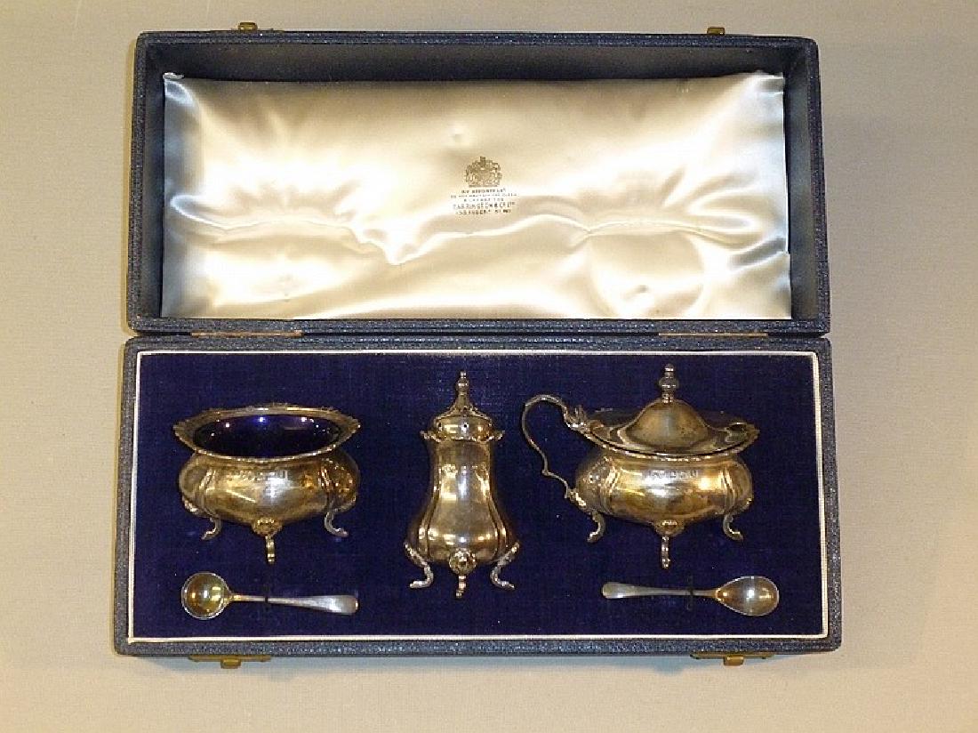 3 PIECE SILVER CONDIMENT SET COMPRISING A SALT, PEPPER (1 of 3)