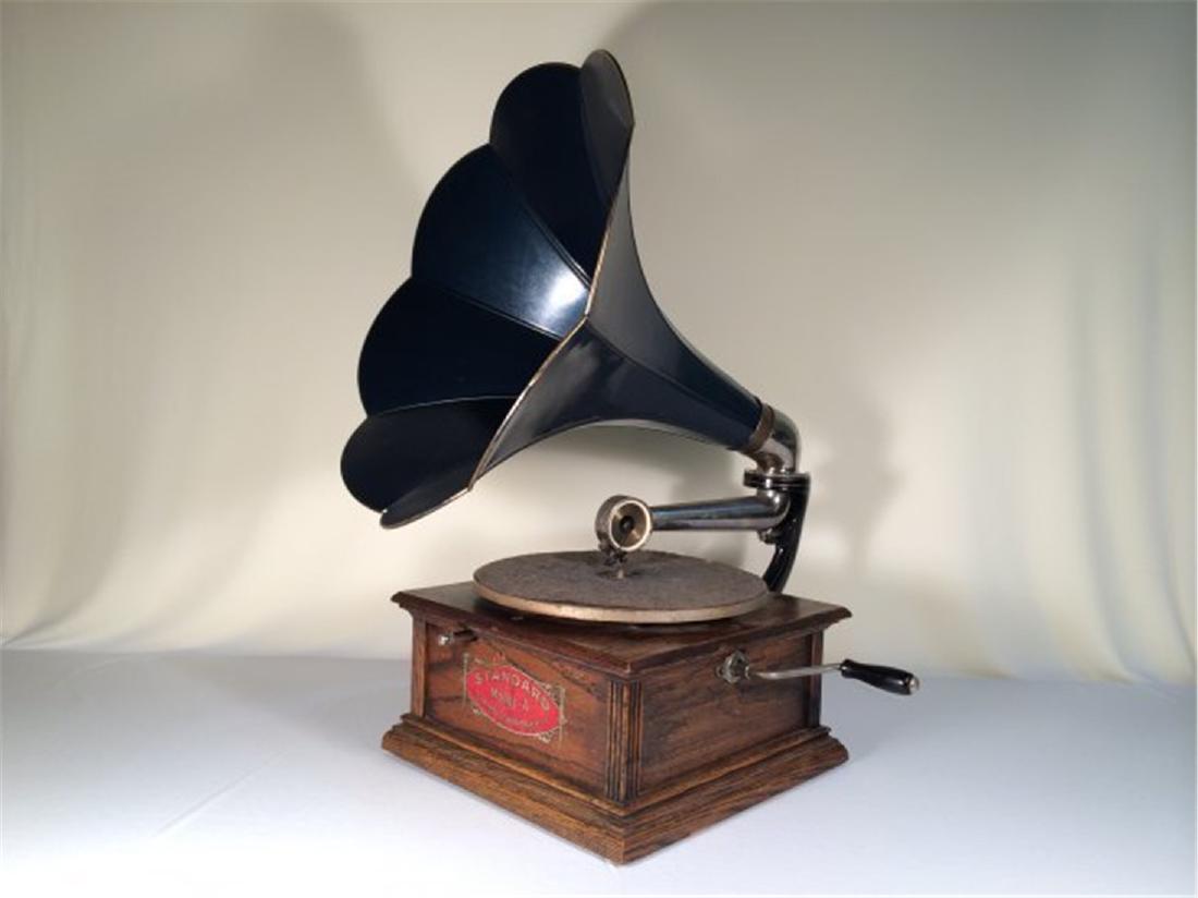 Wooden carved box large metal lotus horn phonograph. (1 of 6)