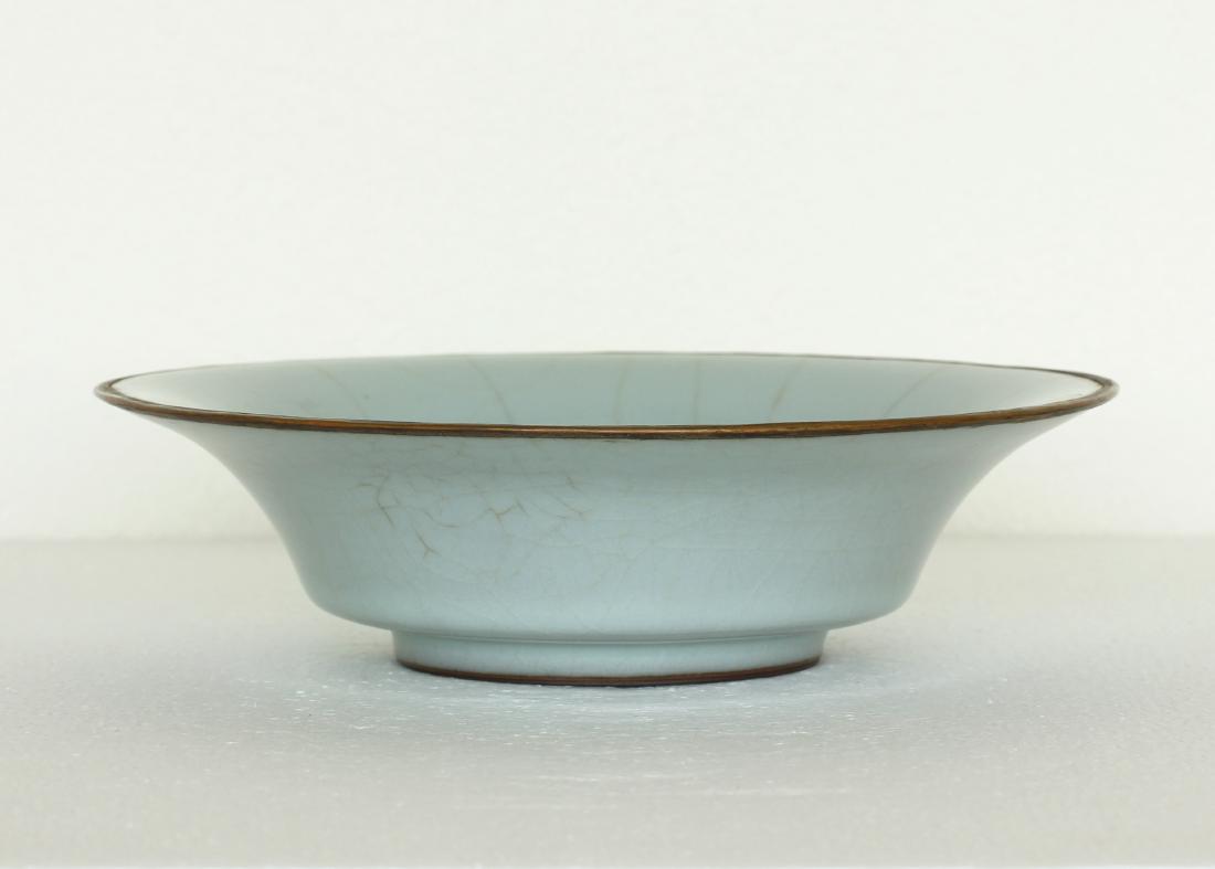 Chinese Guan-Kiln Porcelain Brush Washer Qing Dynasty. (1 of 7)