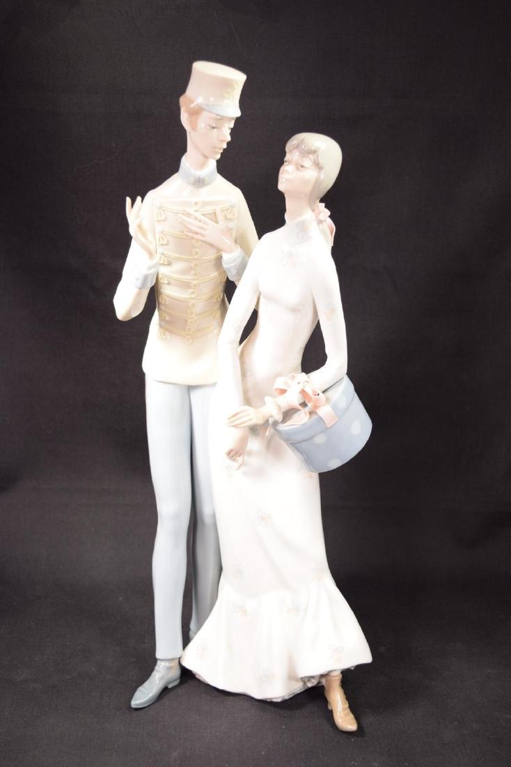 Lladro Porcelain Figurine Model #4564 "The Flirt" (1 of 6)
