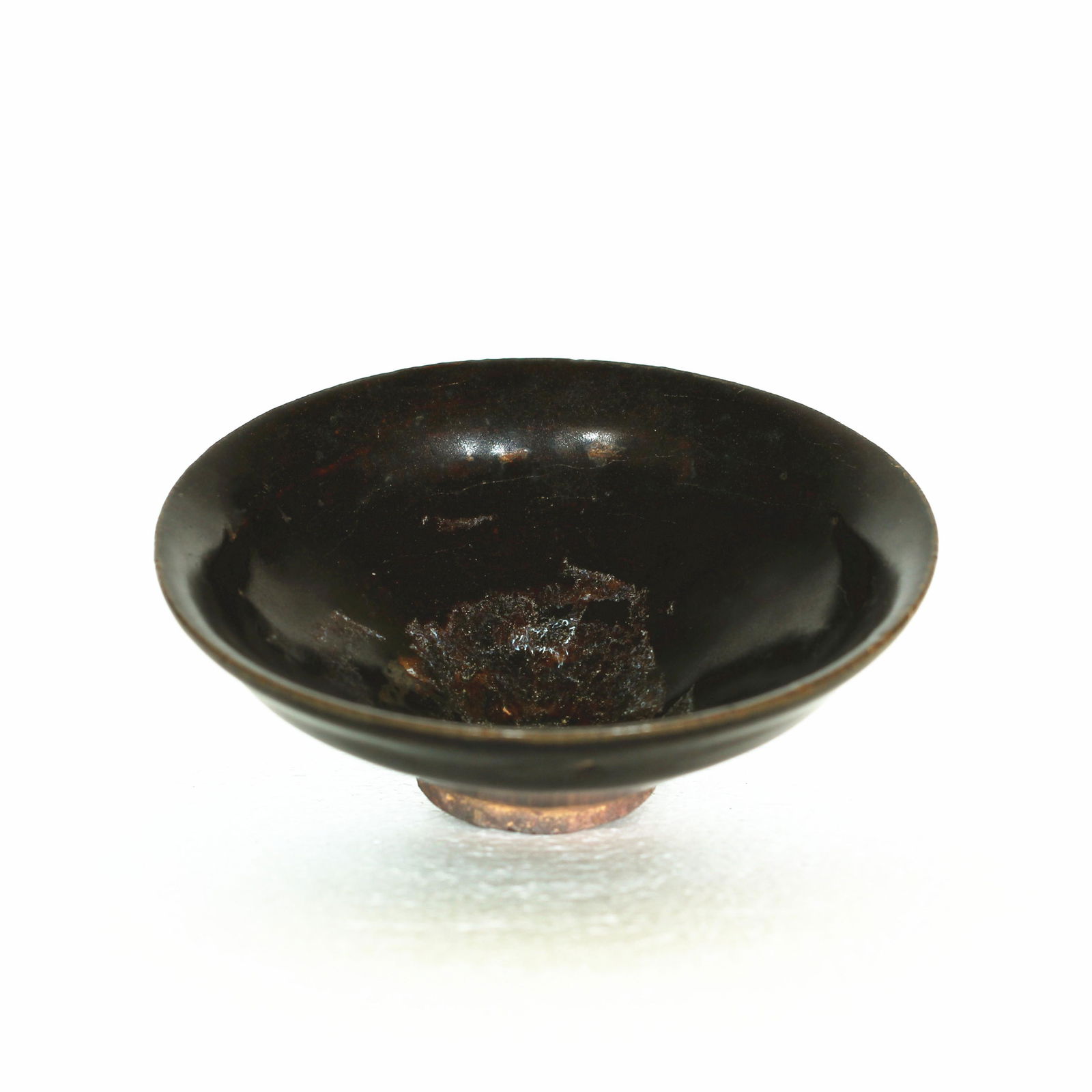 A Chinese JiZhou-Kiln 'Tree Leaf ' Bowl Southern Song (1 of 7)