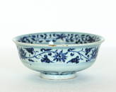 A Chinese antique blue and white porcelain bowl Yuan