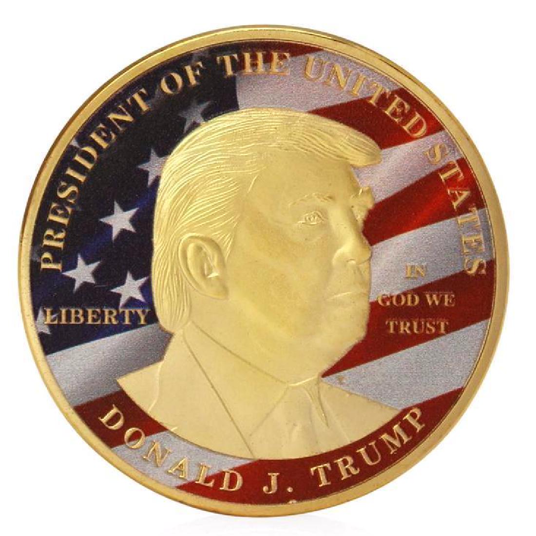 Donald Trump President Colored Gold Clad Coin: Donald Trump President of the United States Colored Gold Clad Coin