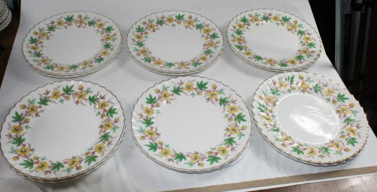Royal Doulton pattern Chatswort Set of 12 entree plates (1 of 5)