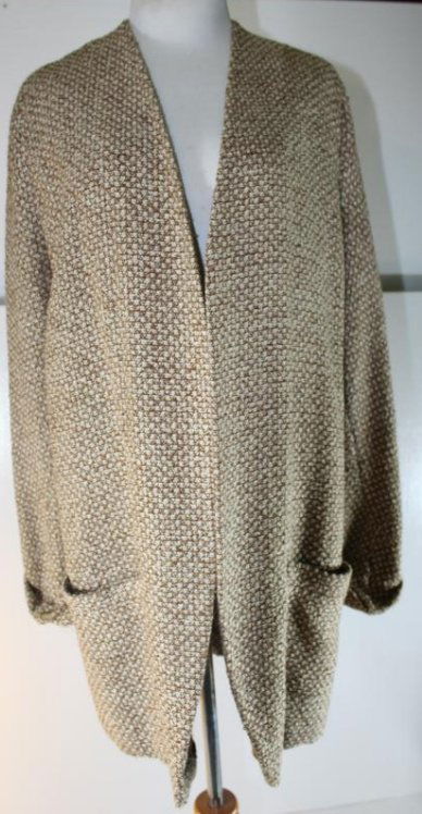 Original Donna Karan (DKNY) wool winter coat: Made of wool from designer DKNY; Size: L