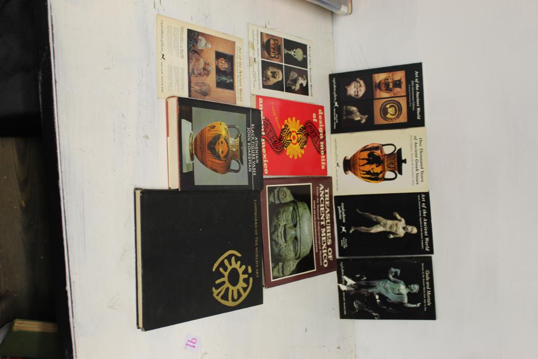 10 Ancient World Art Books ( Ancient Mexico and Greek: Lot of ancient Mexico and Greek Art , books vary from year but show unique types of paintings, sculptures etc,