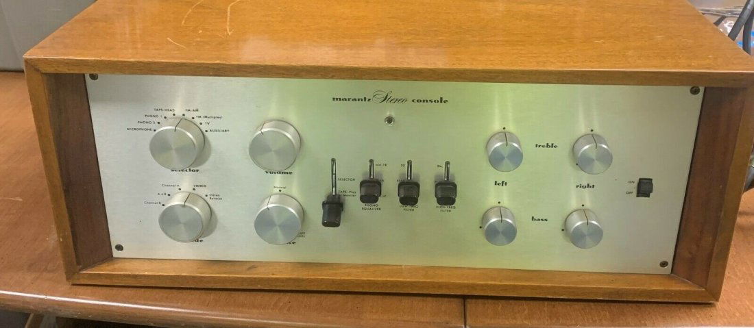 Marantz model 7 tube Stereo console , serial no. 7-11521 with catalog 1958 (1 of 16)