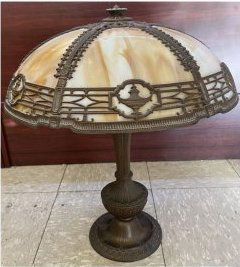 Vintage 1940s Tiffany Style Lamp (1 of 14)
