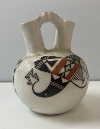 1984 American Indian Life & Legends "Laguna" Pottery Wedding Vase Japan (1 of 7)
