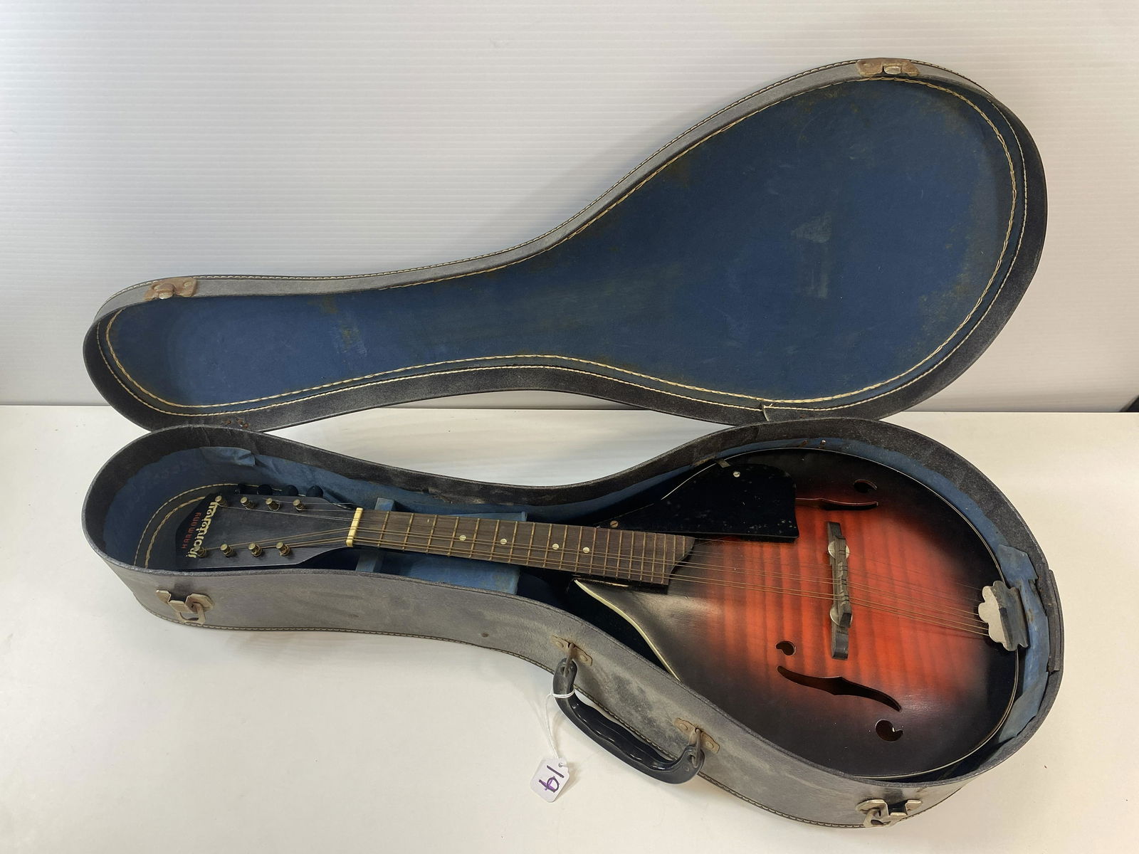 Vintage 1950s Harmony H410 Montery 8 String Mandolin w/ Carrying Case (1 of 17)