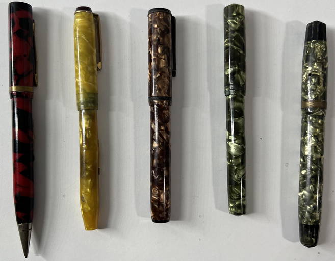 1940s Lot Of 5 Pump Fountain Pens, Assorted Colors. One Pump Fountain