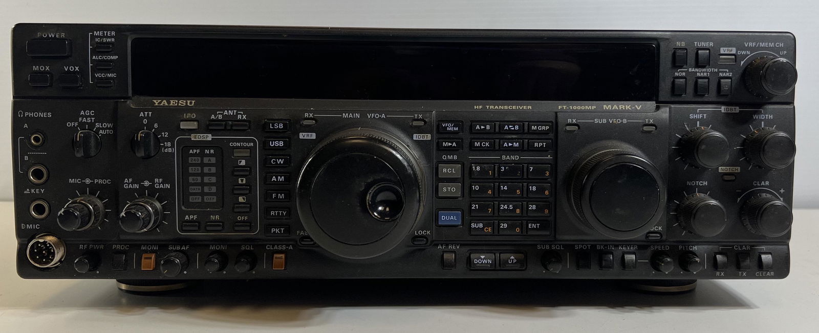 Yaesu Mark - V FT - 1000MP HF Transciver (1 of 7)
