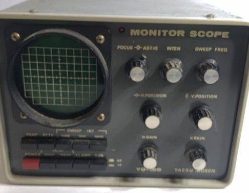 Yaesu Musen YO-100 Monitor Scope: Yaesu Musem YO-100 Monitor Scope. The YO-100 is compatible with virtually all transmitters. It has a full compliment of front panel controls, allows opertor control of all key adjustments. It is used 