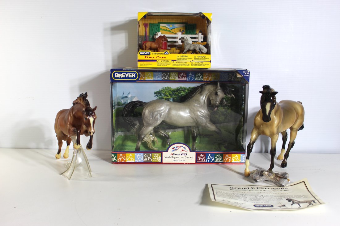 (4) Breyer horse - No. 9101 - Kentucky 2010,  No. 591053, No. 90146 - 2008,  No. 701704 . (1 of 6)
