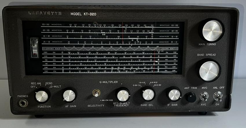 Vintage Lafayette KT-320 Tube Ham Radio CW SSB Receiver: The Vintage Lafayette KT-320 Tube Ham Radio CW SSB Receiver.a popular and decent performing receiver introduced in 1961. Transformer operated and single conversion, it is similar to the Trio (Kenwood)