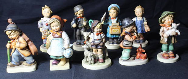 Hommel Figurines 1970s & 1980s Stylist Bee and Goebel - Lot of 9