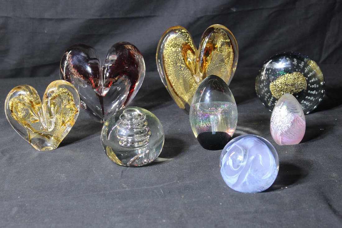 Lot of 8 Art Glass Blown Paperweights (1 of 5)