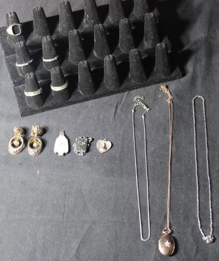 (12) .925 Sterling Silver Jewelry - Rings, Necklaces, Pendants and Earrings (1 of 12)