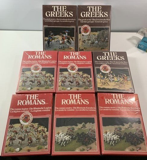 THE GREEKS AND THE ROMANS 1/32 SCALE FROM ATLANTIC TOYS (1 of 8)