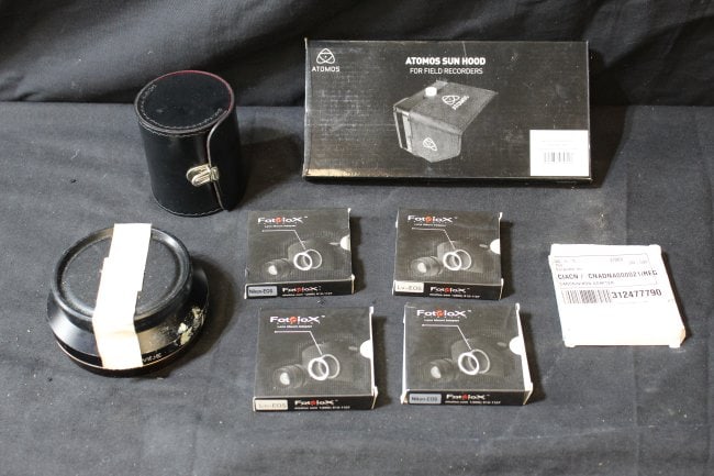 (8) Emo Wetzlar Macromax 5x Slideviewer & Loupe, Schneider Kreuznach Superwide Aspheric IV Lens,: (1) Emo Wetzlar Macromax 5x Slideviewer & Loupe, comes with a leather case and string toehold it, the measurements are 3” x 2 1/4” x2”, (2) Schneider Kreuznach Superwide Aspheric IV 